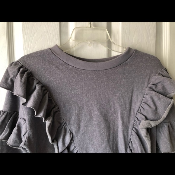 Grey ruffle crewnecks - Picture 2 of 4